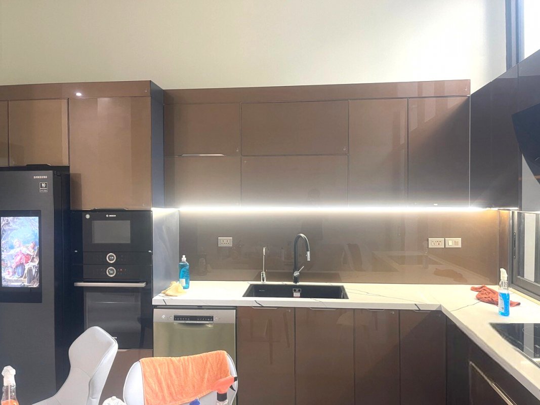 Nhôm Kính Việt Nhật